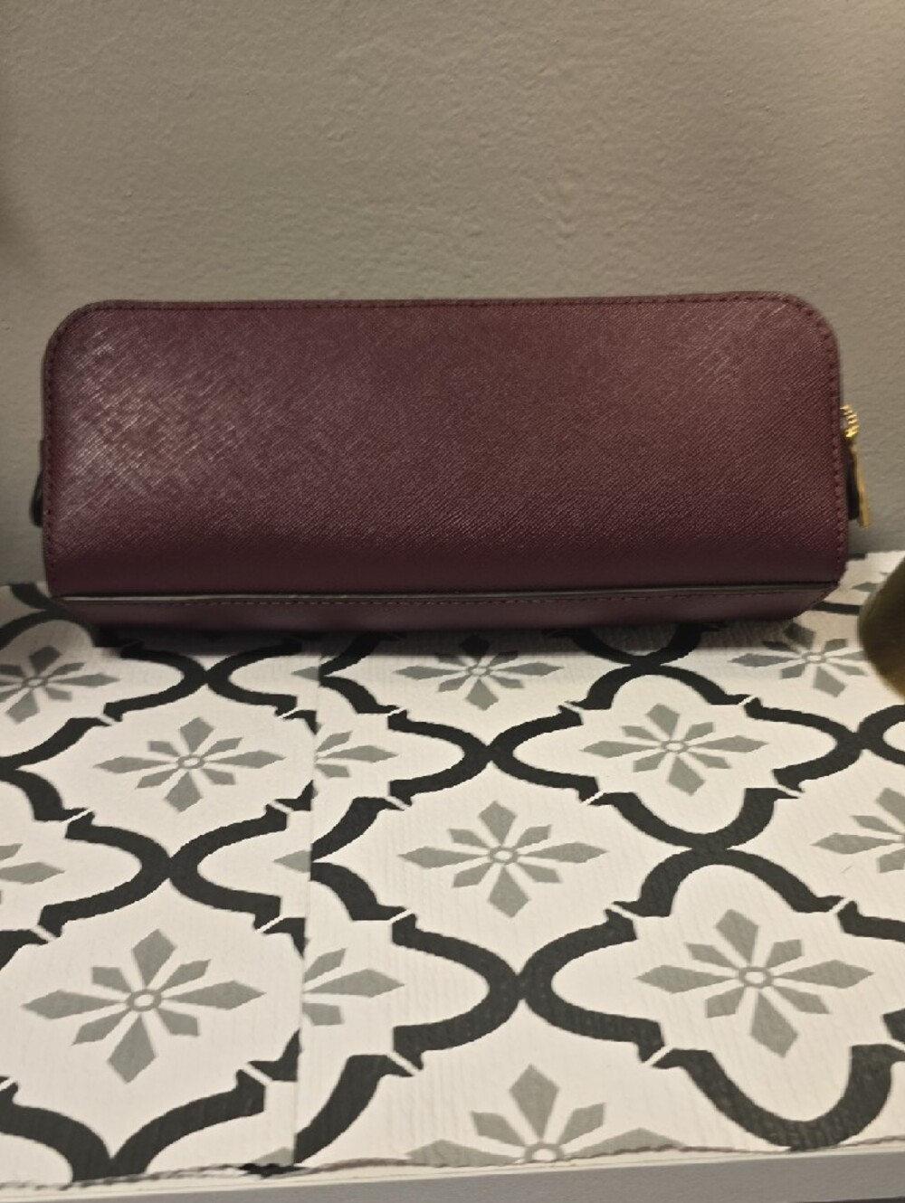 Michael Kors Deep Plum Saffiano Zip Pouch with Gold Logo - Picture 4 of 9